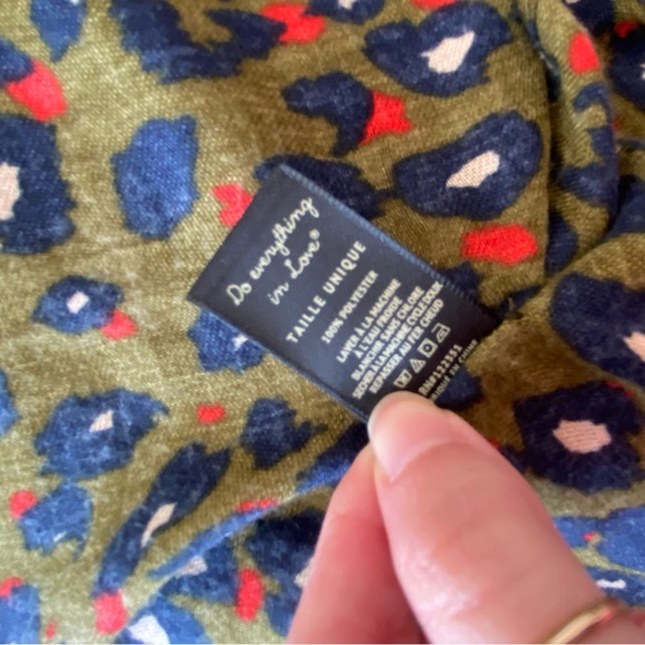 Do Everything in Love Women’s One Size Leopard Print Coverup - Picture 6 of 6